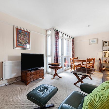Elegant 1Br Flat With Balcony & City View, Walworth London Exterior photo